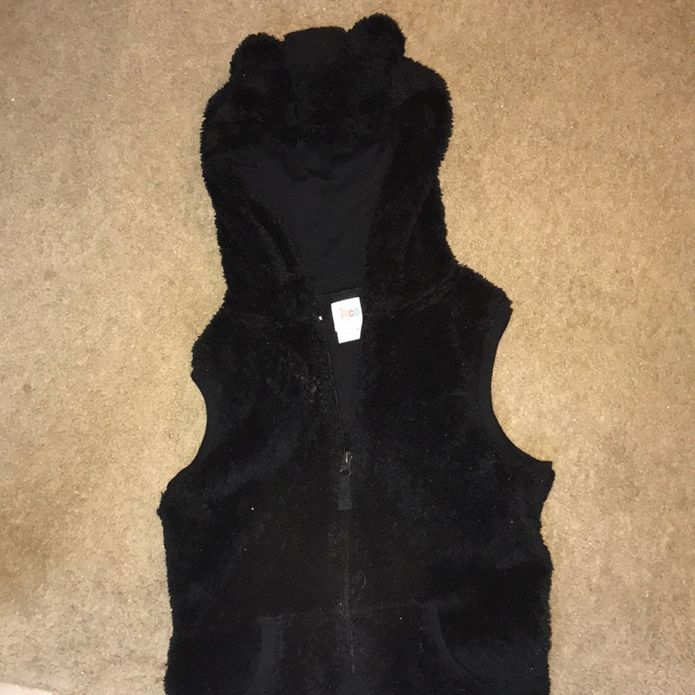 Vest - Picture 2 of 2